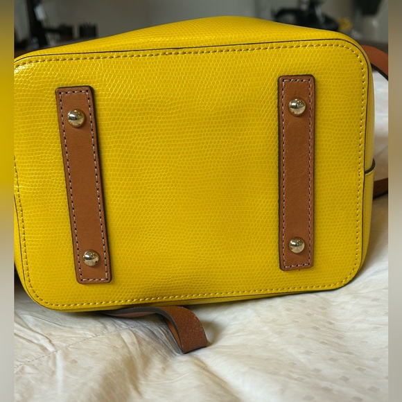 NWOT DOONEY & BOURKE DRAWSTRING HANDBAG & WALLET CROSSBODY - Picture 7 of 10